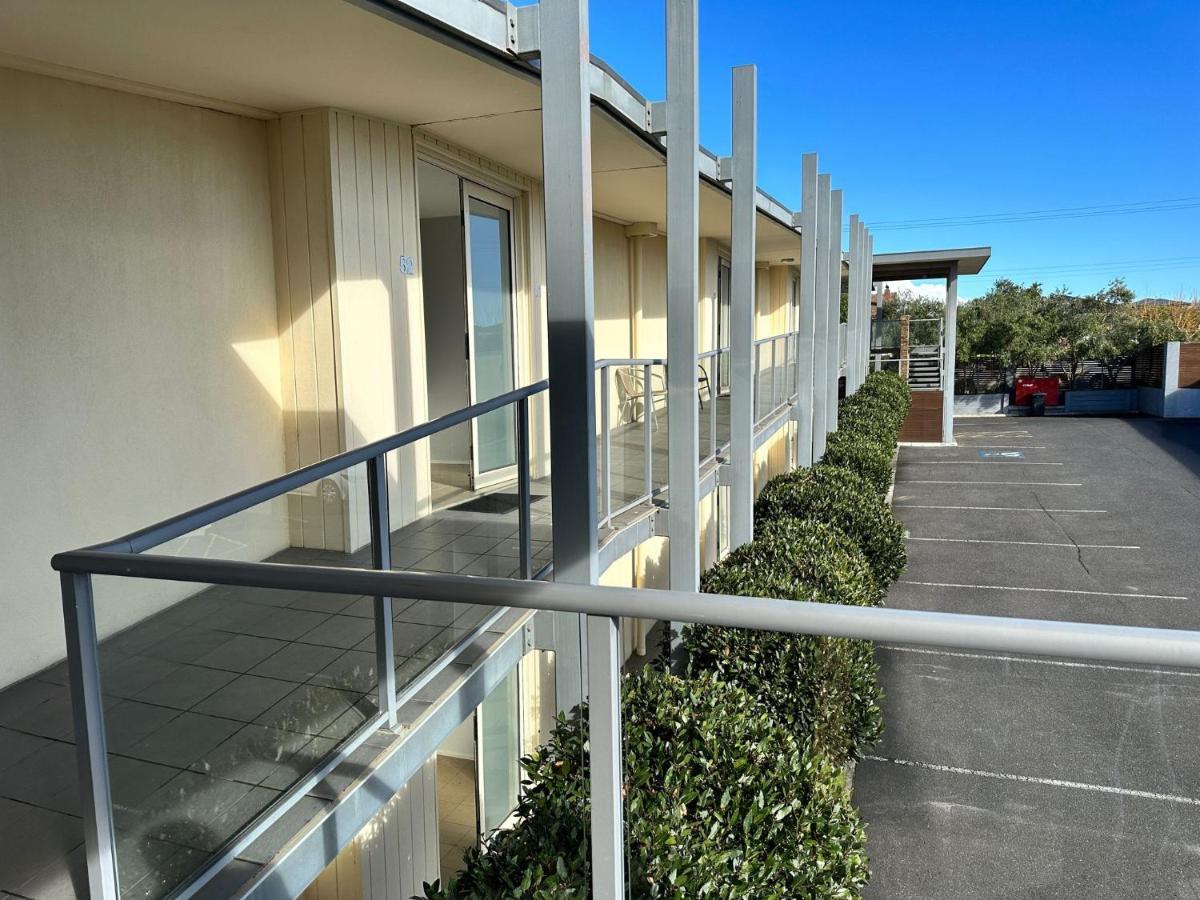 Brooklands Of Mornington Hotel Exterior photo